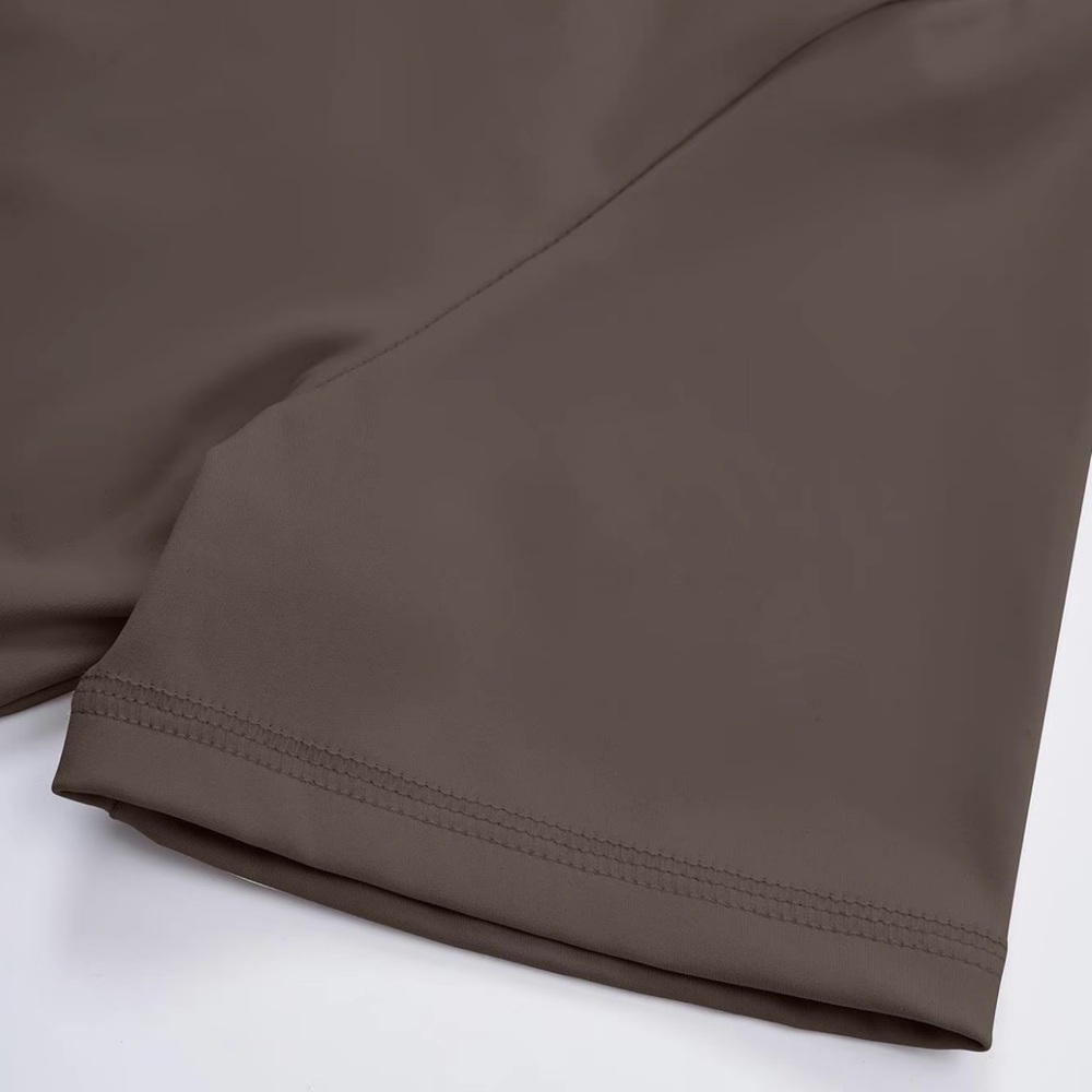 Workout Set Short Sleeve Workout 2 Dark Brown New - Picture 4 of 6